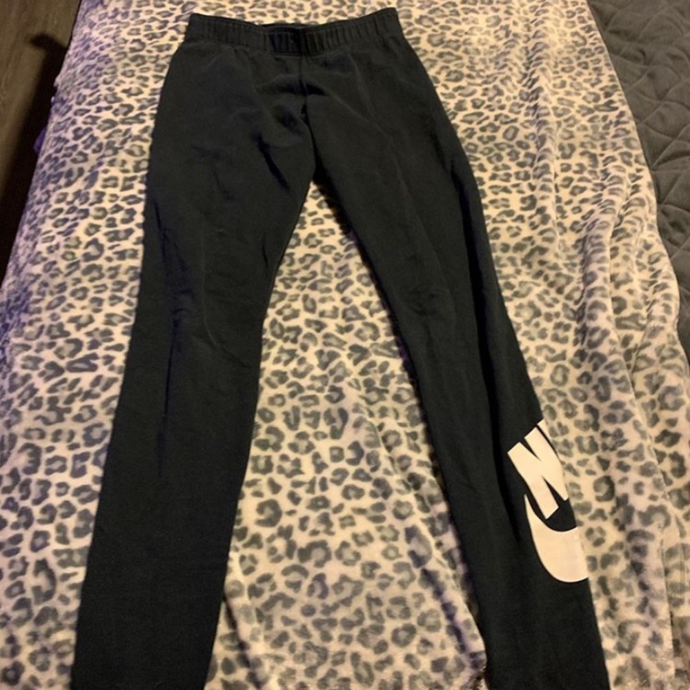nike leggings